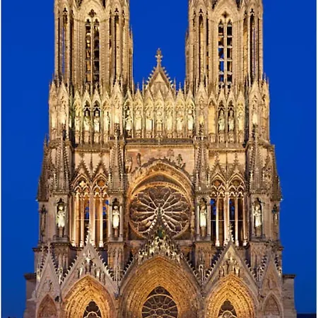 Apartman Landria - 1 Proche De La Gare De Centre